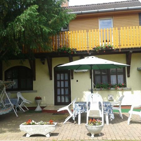 Sarkadi Apartman Hajdúszoboszló Екстериор снимка