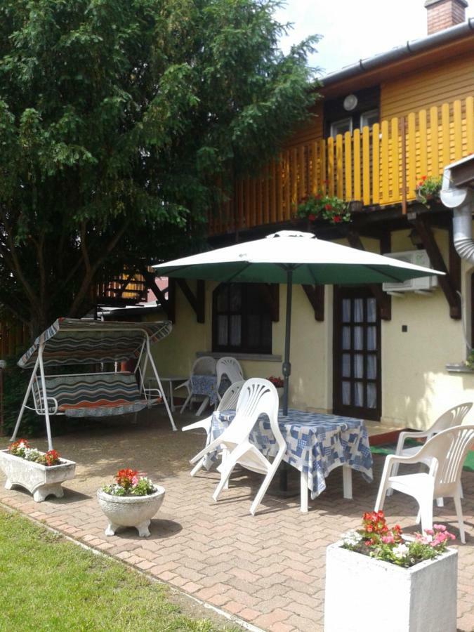 Sarkadi Apartman Hajdúszoboszló Екстериор снимка